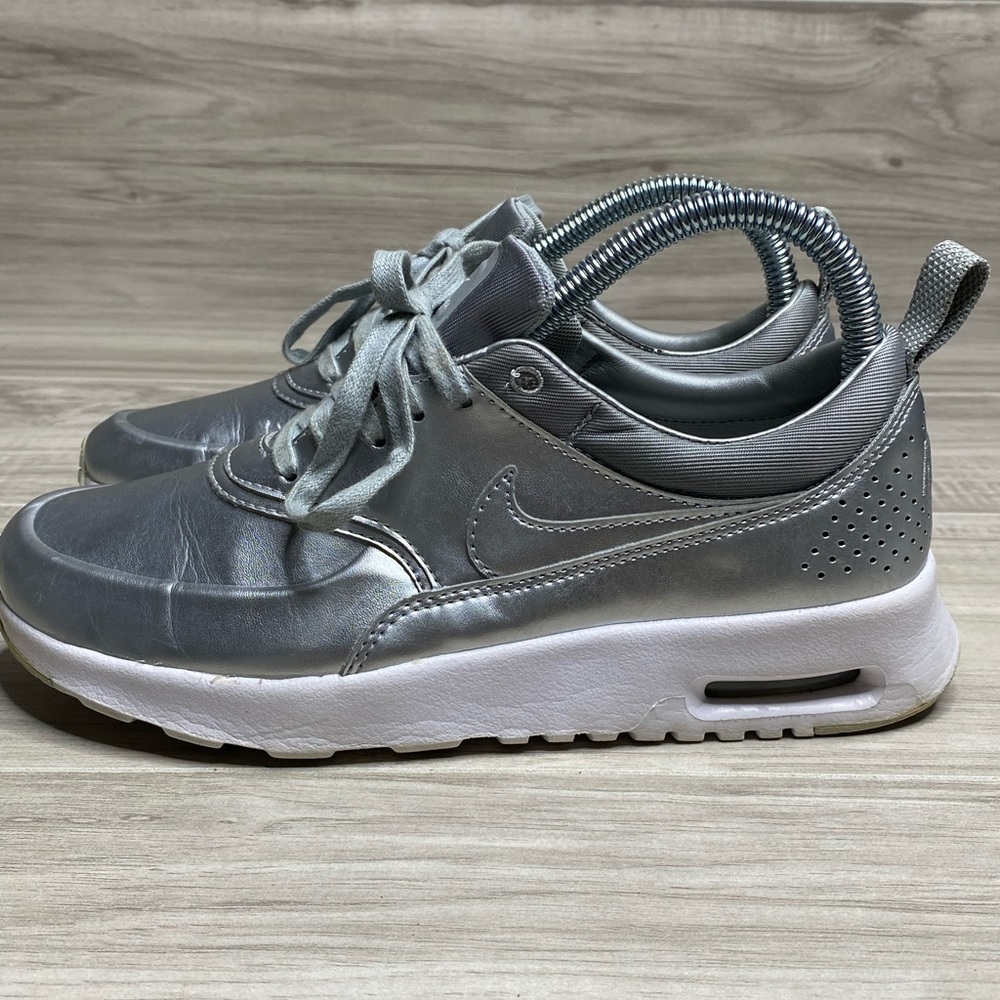 Nike Air Max Thea Womens Metallic Silver 819640 001 Sneaker Shoes  Size 6